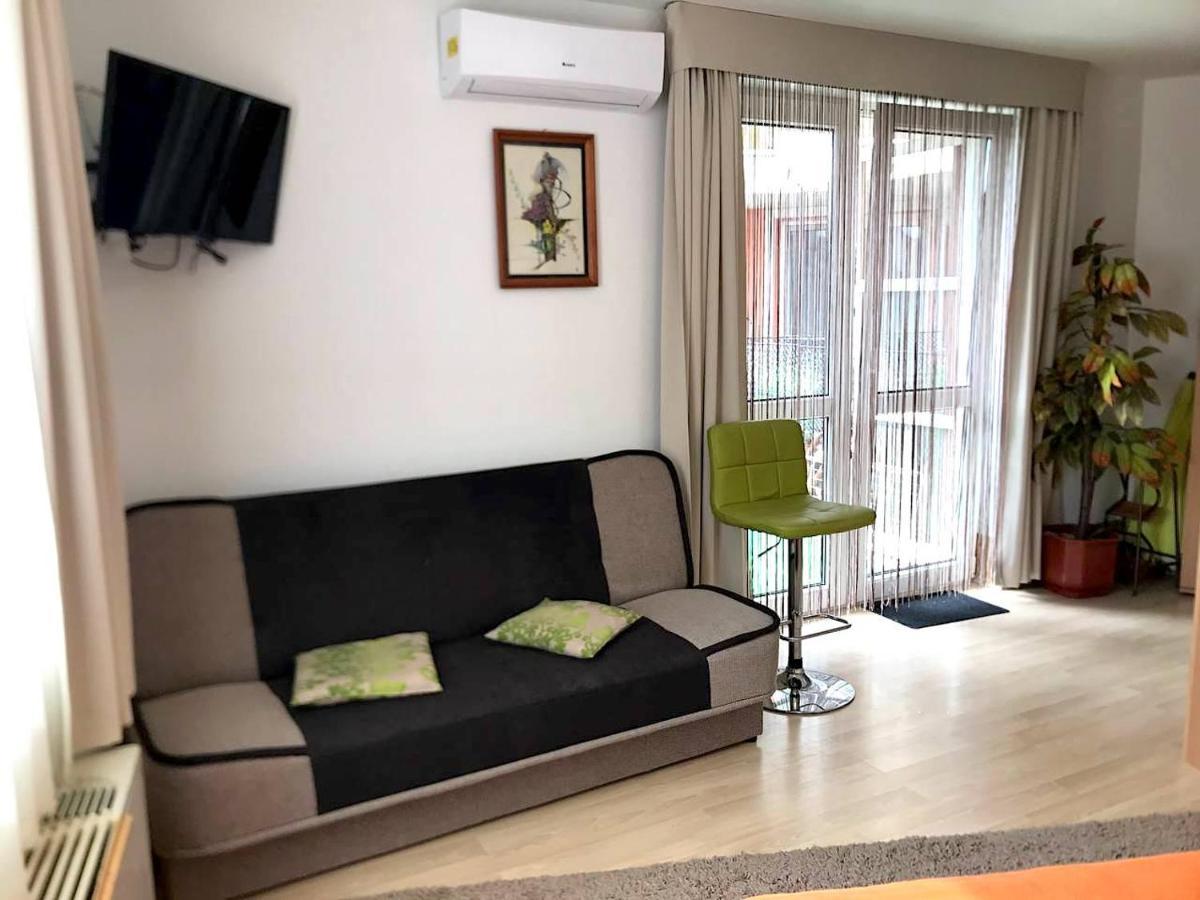 Art Eden Apartment Hajduszoboszlo Luaran gambar